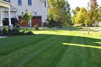 Westfield and Cranford, NJ home with a professionally mowed and maintained lawn.
